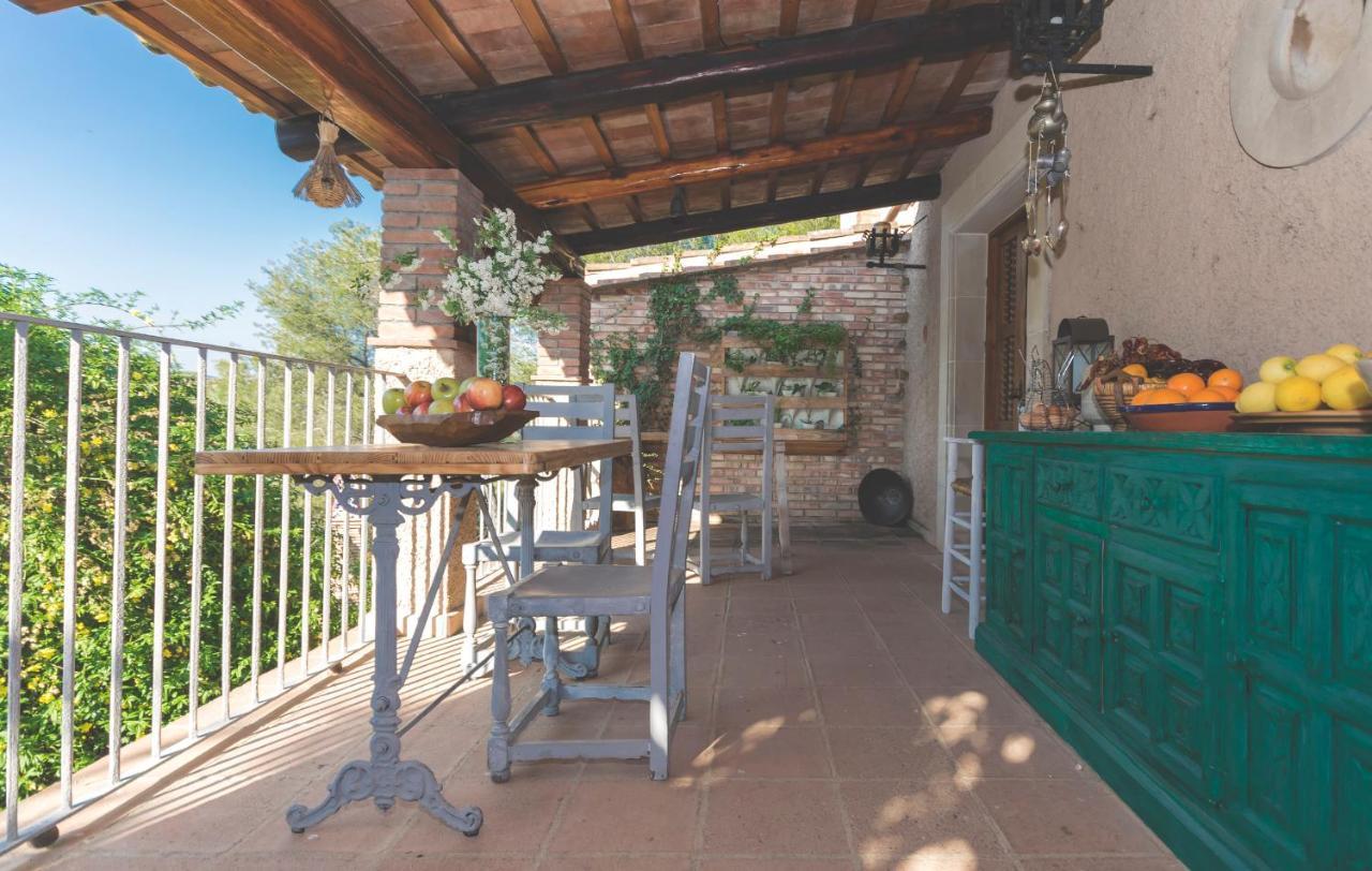 Bed and Breakfast Can Caponet Llica d'Amunt Exterior foto